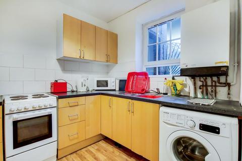 Flat 3, Tyler House Brady Street, London, E1 5DP