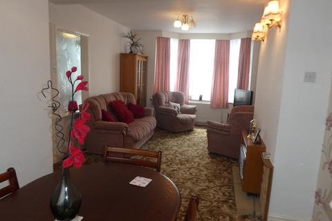 14 Torrington Avenue, Coventry, CV4 9AR