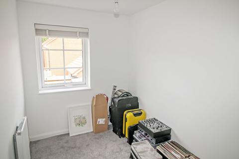 2 Ascot Drive, North Gosforth, Newcastle Upon Tyne, NE13 6PN
