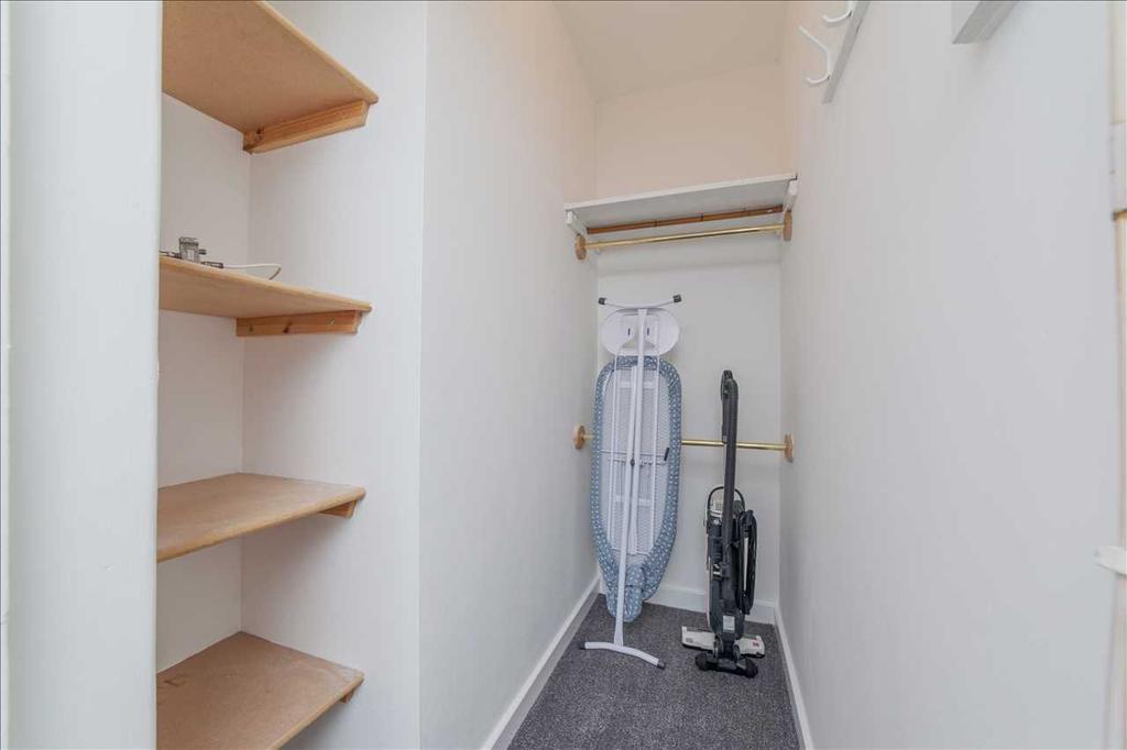 Walk-In Storage