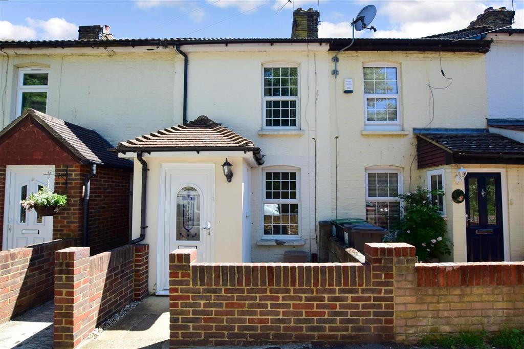 Bell Lane, Ditton, Aylesford, Kent 2 bed terraced house £280,000
