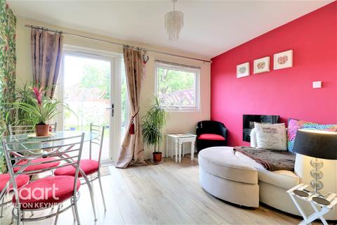 33 Buzzacott Lane, Furzton, Milton Keynes, MK4 1JF