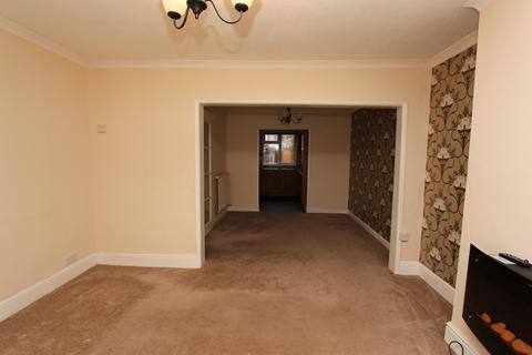 2 bedroom semi-detached house to rent, Carrfield Avenue, Toton, NG9