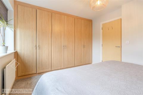 5 Baldwins Close, Royton, Oldham, OL2 5FG