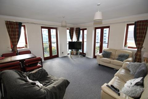 3 bedroom flat to rent, High Riggs, Edinburgh, EH3