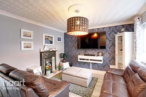10 Marriott Road, London, E15 4QF