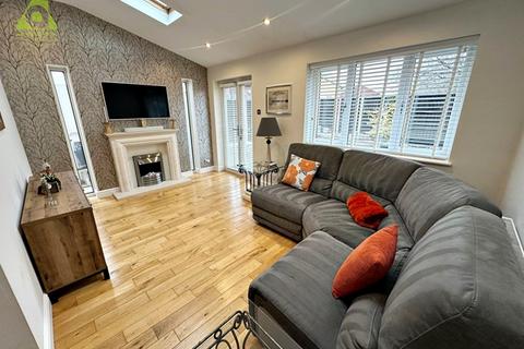 undefined, Captain Lees Road, Westhoughton, BL5 3UB