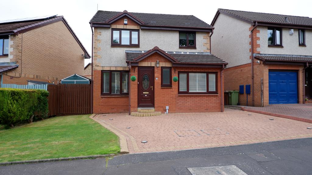 Aurs Glen, Barrhead G78 4 bed detached villa £210,000