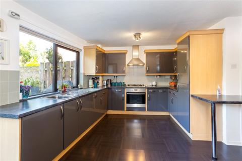 60 Rownham Mead, Bristol, BS8 4YB