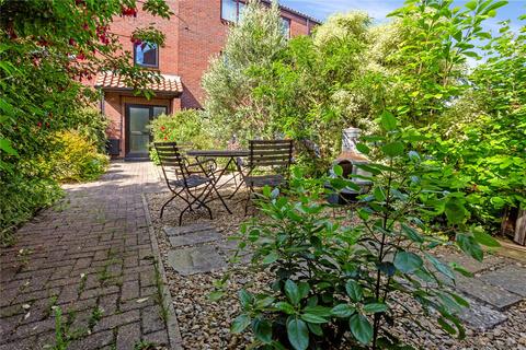 60 Rownham Mead, Bristol, BS8 4YB