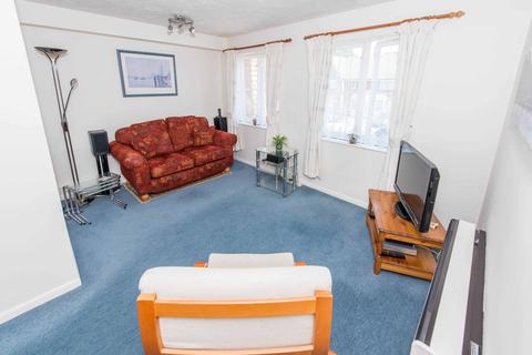 74 Caraway Place, Wallington, SM6 7AG