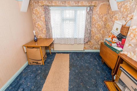 16 Aultone Way, Carshalton, SM5 2LQ