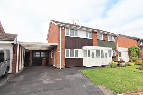 8 Colliers Close, Willenhall, WV12 4RD