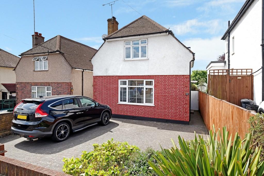 Hayfield Road, Orpington 4 bed detached house £550,000