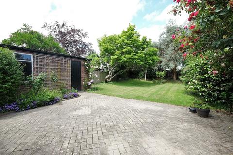 94 Friar Road, Orpington, BR5 2BP