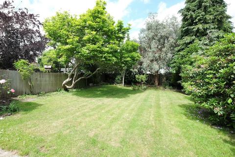 94 Friar Road, Orpington, BR5 2BP