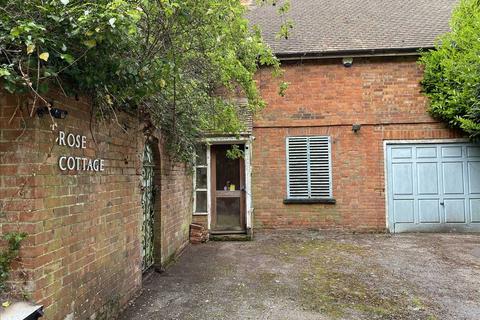 Rose Cottage Warren Road, Chelsfield, Orpington, BR6 6ER