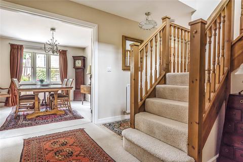 1 Hardie Close, Tetbury, GL8 8FA