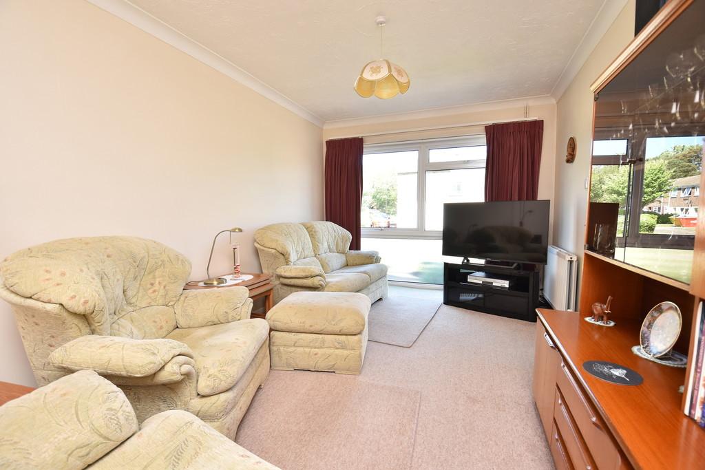 Bury Hill, Woodbridge, IP12 1LF 3 bed semidetached house £275,000