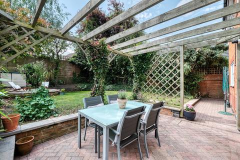 18 Barass Avenue, Worcester, WR4 0QD