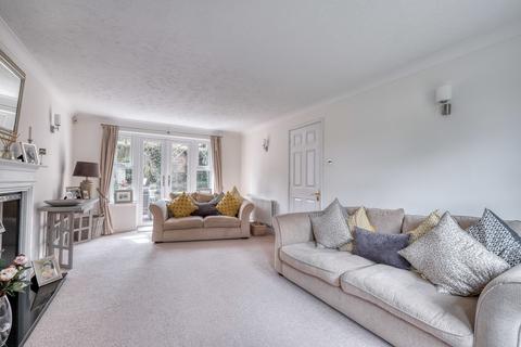 18 Barass Avenue, Worcester, WR4 0QD