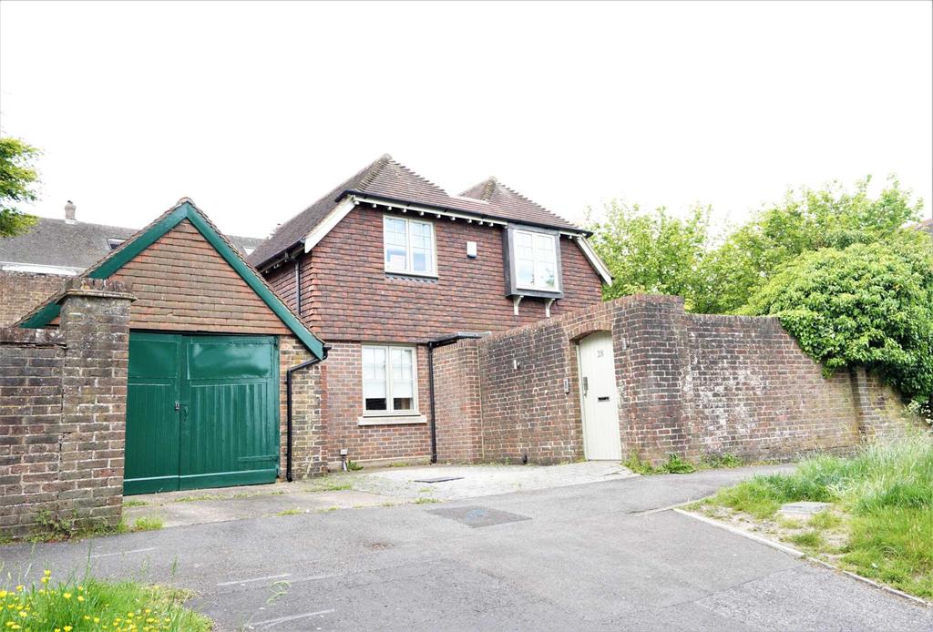 King Henrys Road, Lewes 2 bed detached house £725,000