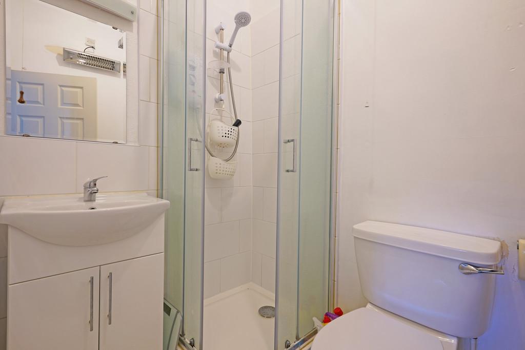 Bedroom One En Suite
