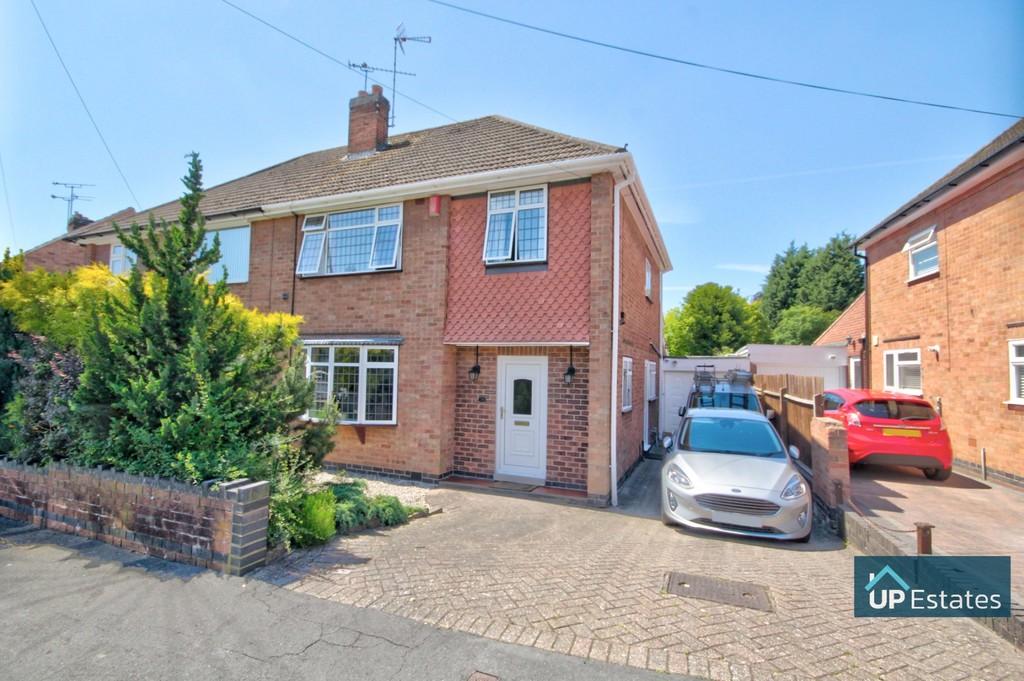 Frobisher Road, Styvechale, Coventry 3 bed semidetached house £410,000