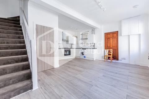 undefined, Wightman Road, Turnpike Lane, London