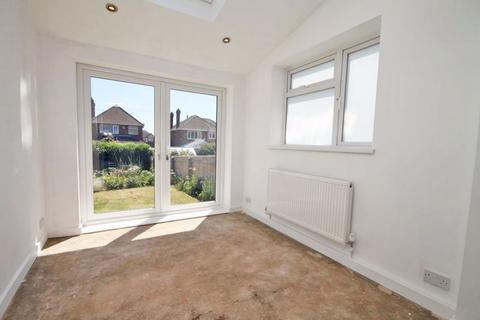 45 Braemar Road, Cleethorpes, DN35 9AT