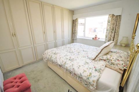 45 Braemar Road, Cleethorpes, DN35 9AT