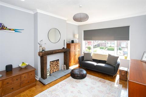 2 bedroom maisonette to rent, High Road, Leavesden, Watford, Hertfordshire, WD25
