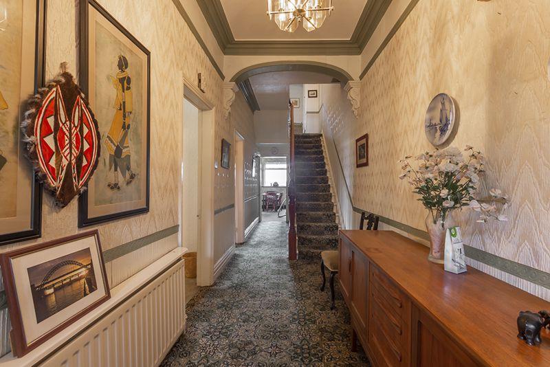Elm Avenue, Whickham, Newcastle upon... 4 bed semidetached house £