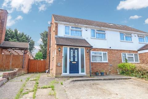 24 Barton Road, Slough, SL3 8DF