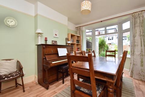 28 Parbury Road, London, SE23 1PA