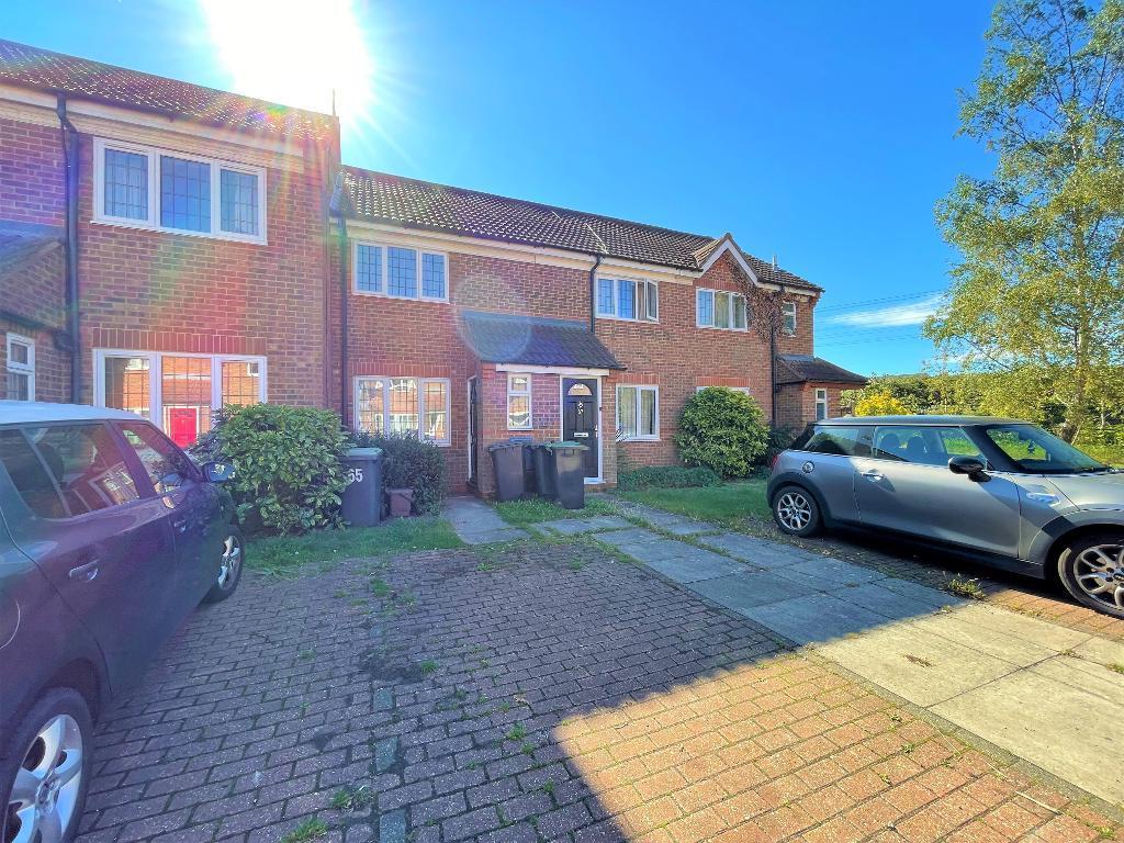 The Meadows, Flitwick, Bedfordshire, MK45 1XG 2 bed terraced house £