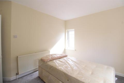 33 Bamford Road, Wolverhampton, WV3 0AT