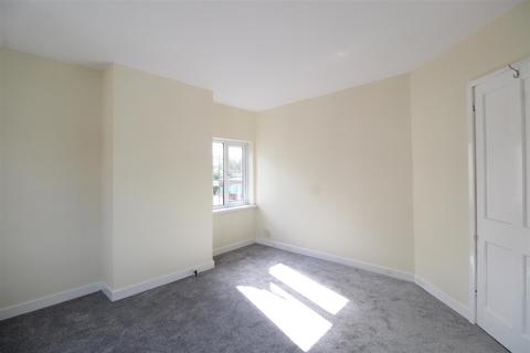 33 Bamford Road, Wolverhampton, WV3 0AT