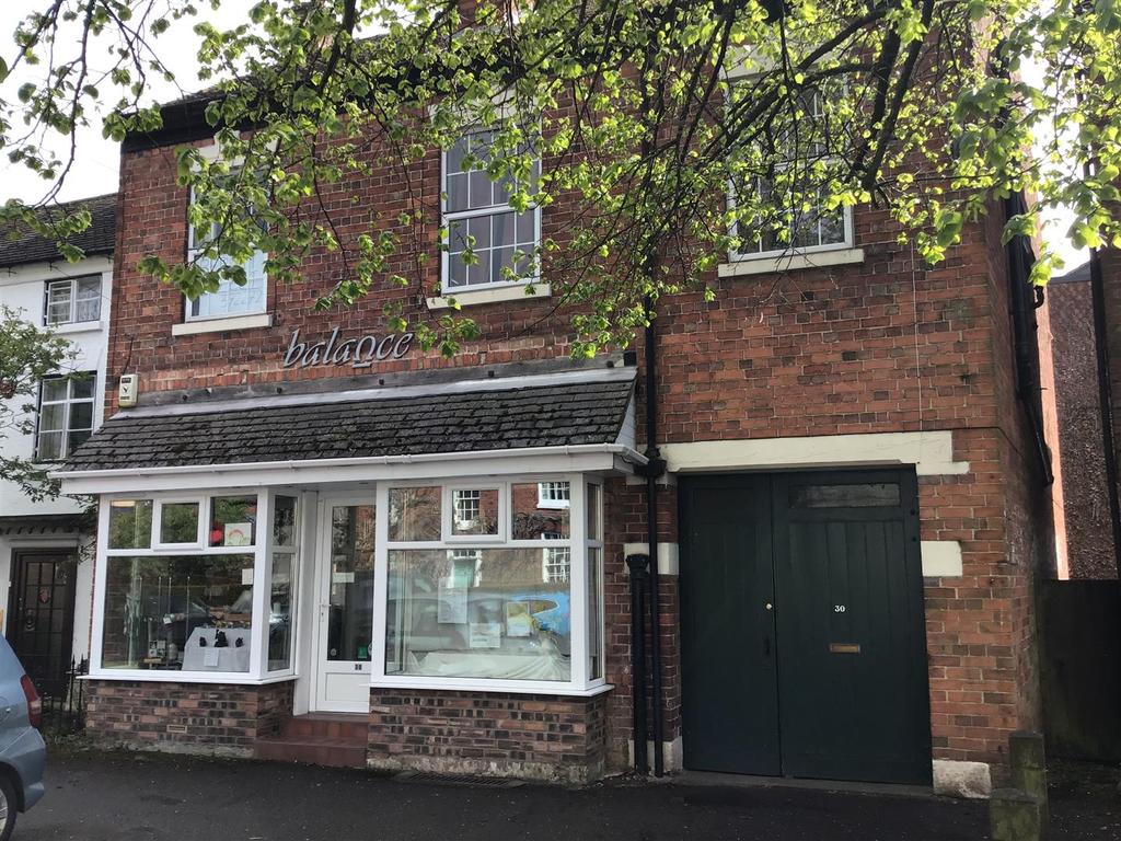 High Street, Albrighton, West Midlands, WV7 6 bed house £330,000
