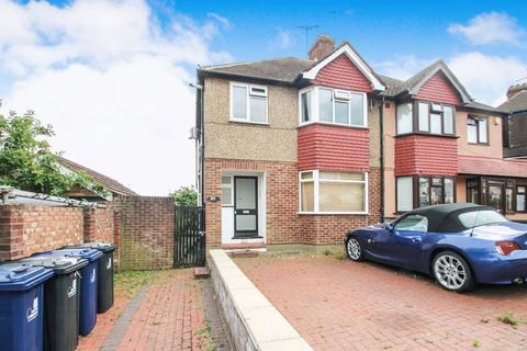 95b Oldfields Circus, Northolt, UB5 4RY