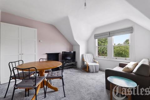 1 bedroom apartment for sale, Church Lane, N8