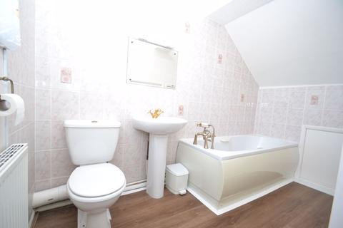 48 Foxley Road, Queenborough, ME11 5AN