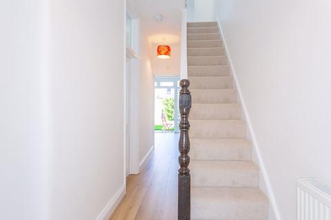 3 bedroom semi-detached house to rent, Dawson Road, Kingston Upon Thames