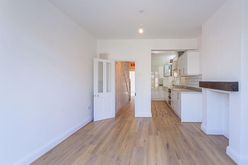 Open Plan Kitchen 1