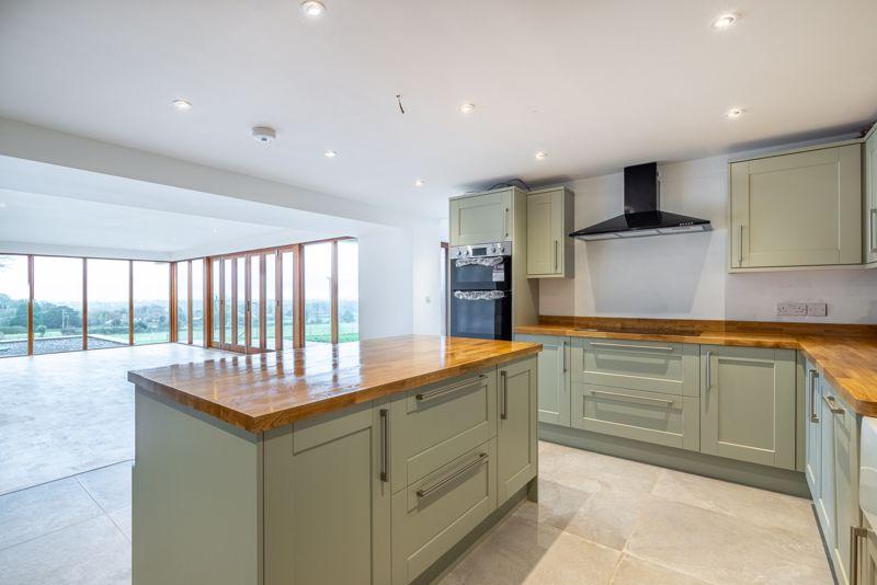 Downside, Shepton Mallet 4 bed detached house £775,000