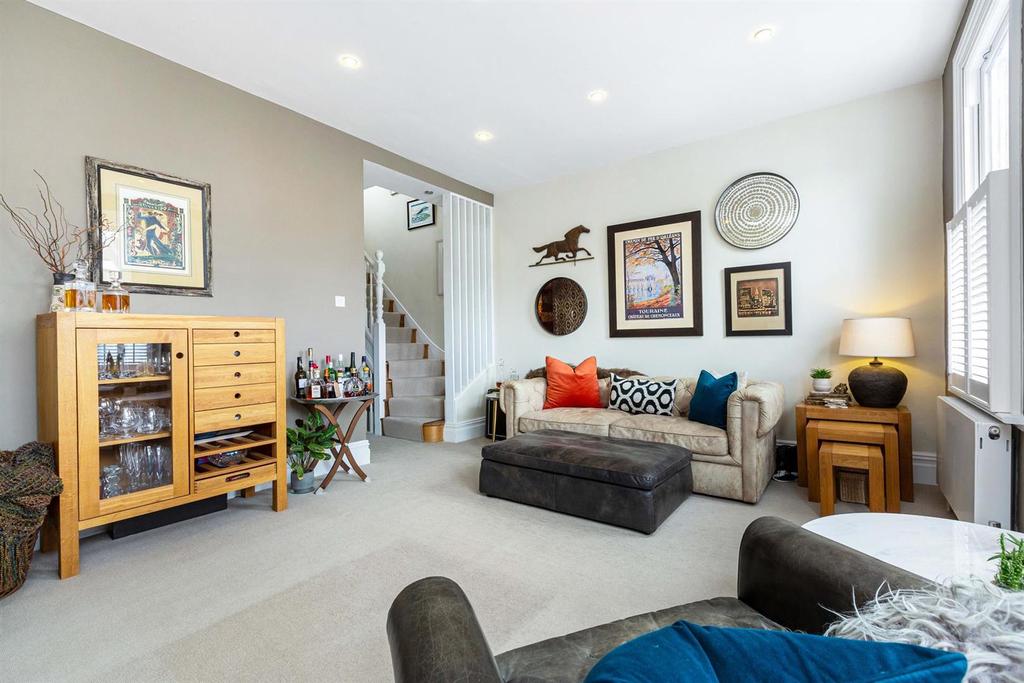 29585 moveli 72a second avenue 8 lo.jpg