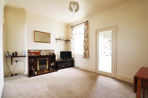 16 Dallin Road, Bexleyheath, DA6 8EJ