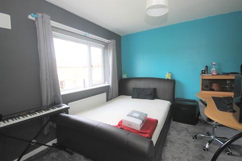 99 Deepdale Avenue, Middlesbrough, TS4 3EZ