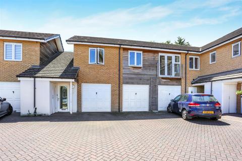 20 Hanno Close, Wallington, SM6 9BZ