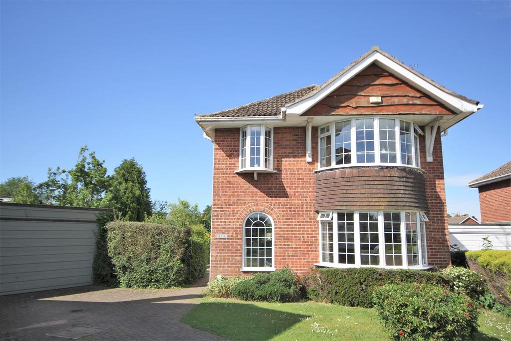 Ox Calder Close, Dunnington, York, Yo19 4 Bed Detached House - £500,000